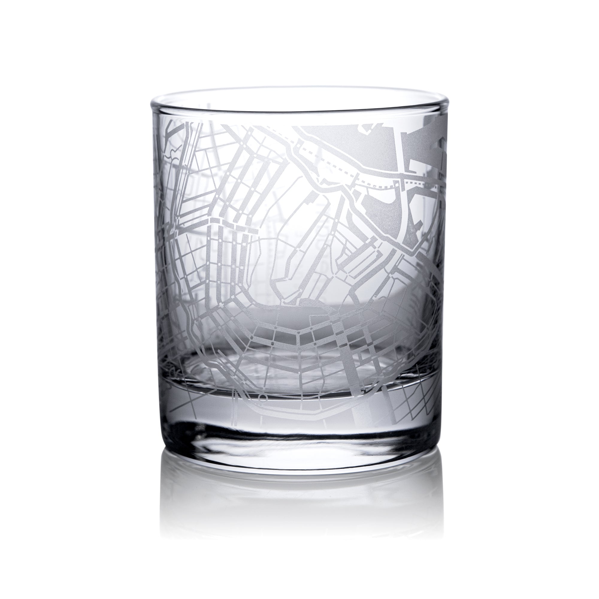 City map whiskey glasses Europe