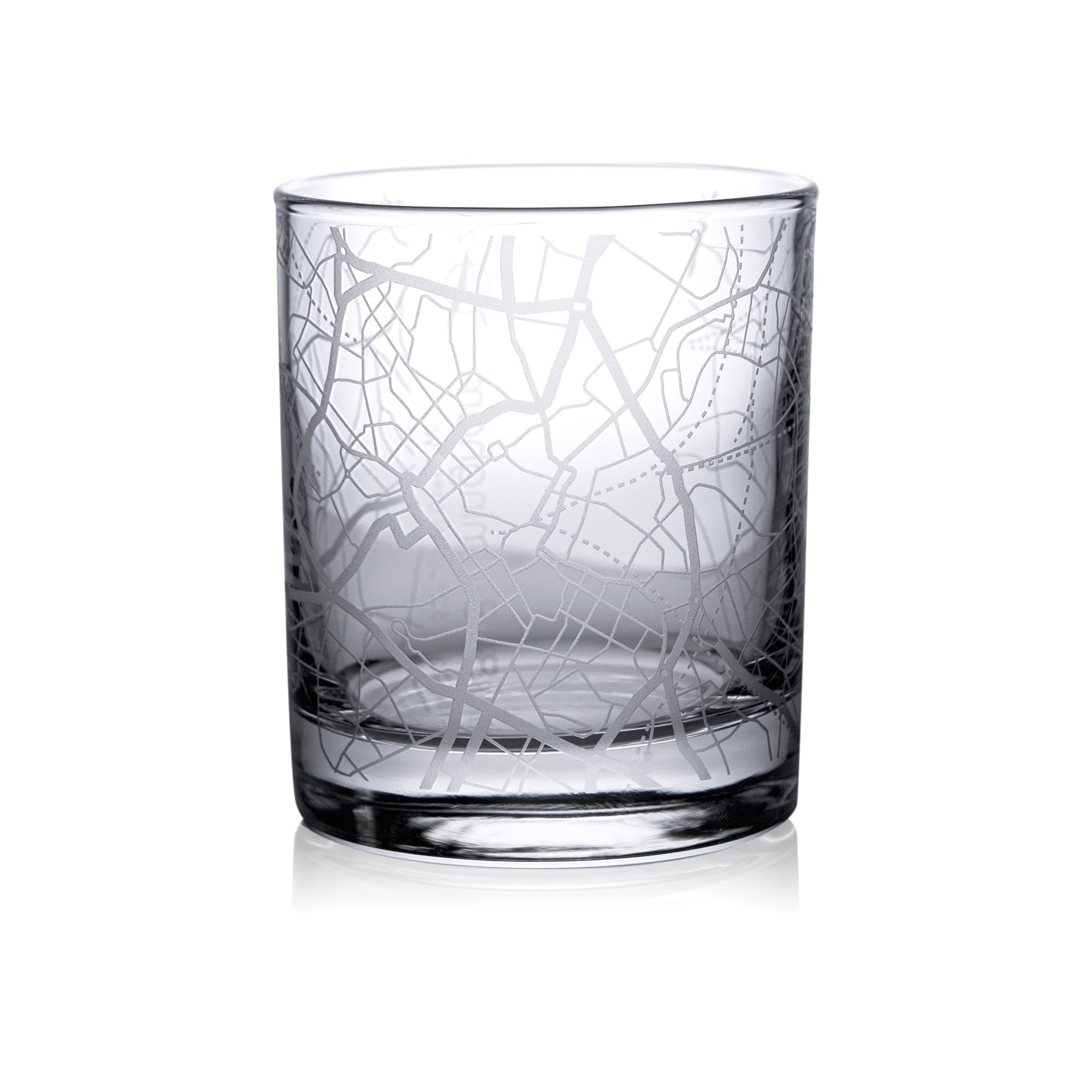 City map whiskey glasses Europe