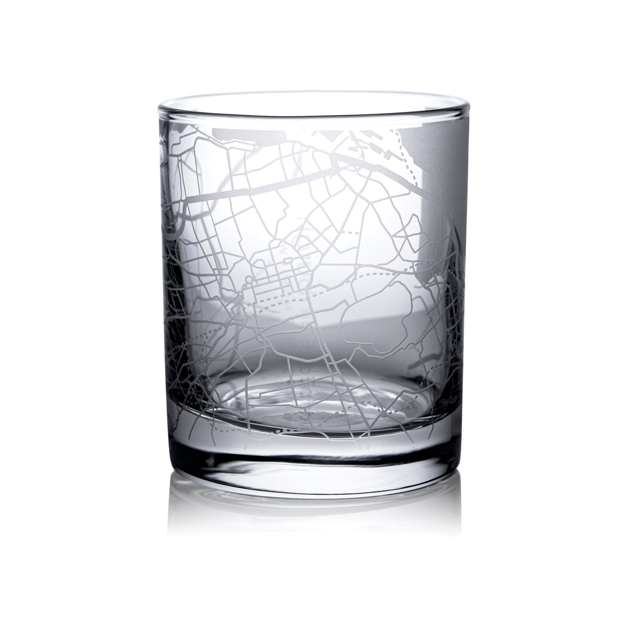 City map whiskey glasses Europe