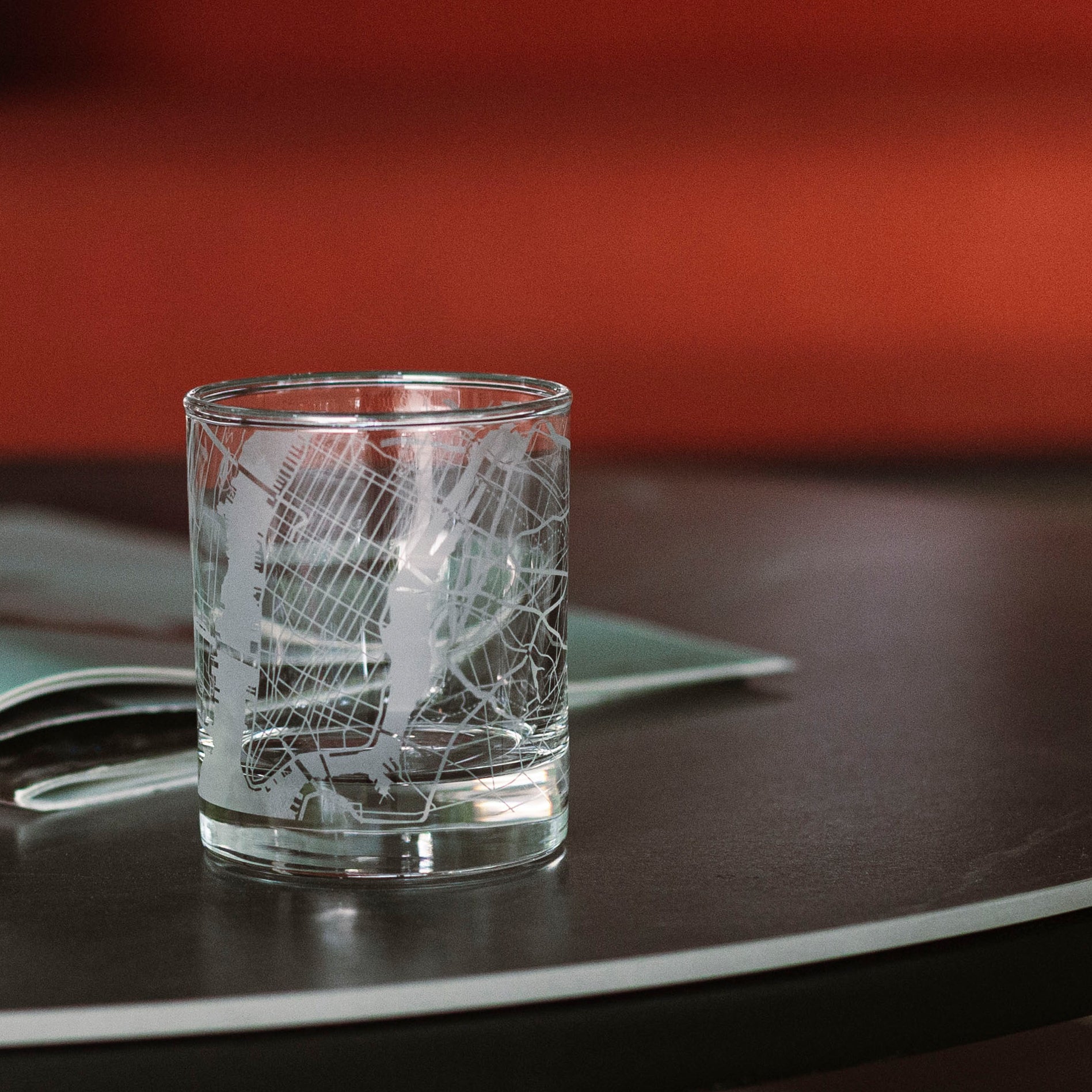 City map whiskey glasses Asia & Oceania